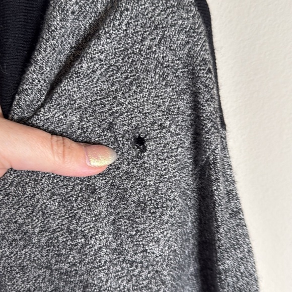 Smartwool V Neck Wool Sweater Size Large Flawed - Picture 3 of 5